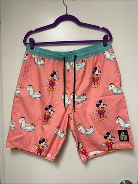 Men’s Disney Neff Mickey Mouse board swim trunk shorts size Large